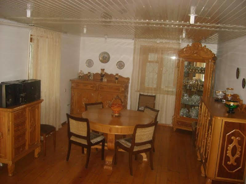 Guest House Svetlana Gori Ngoại thất bức ảnh